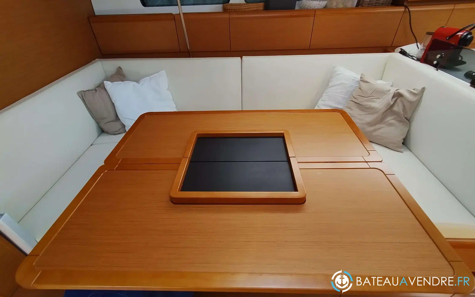 slider 24 Jeanneau Sun Odyssey 439
