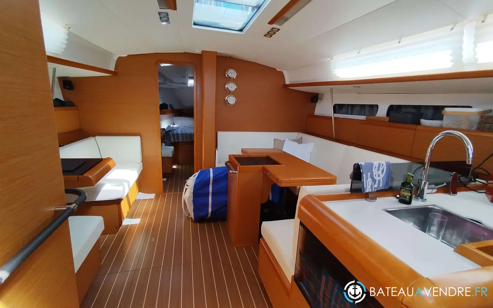 slider 7 Jeanneau Sun Odyssey 439