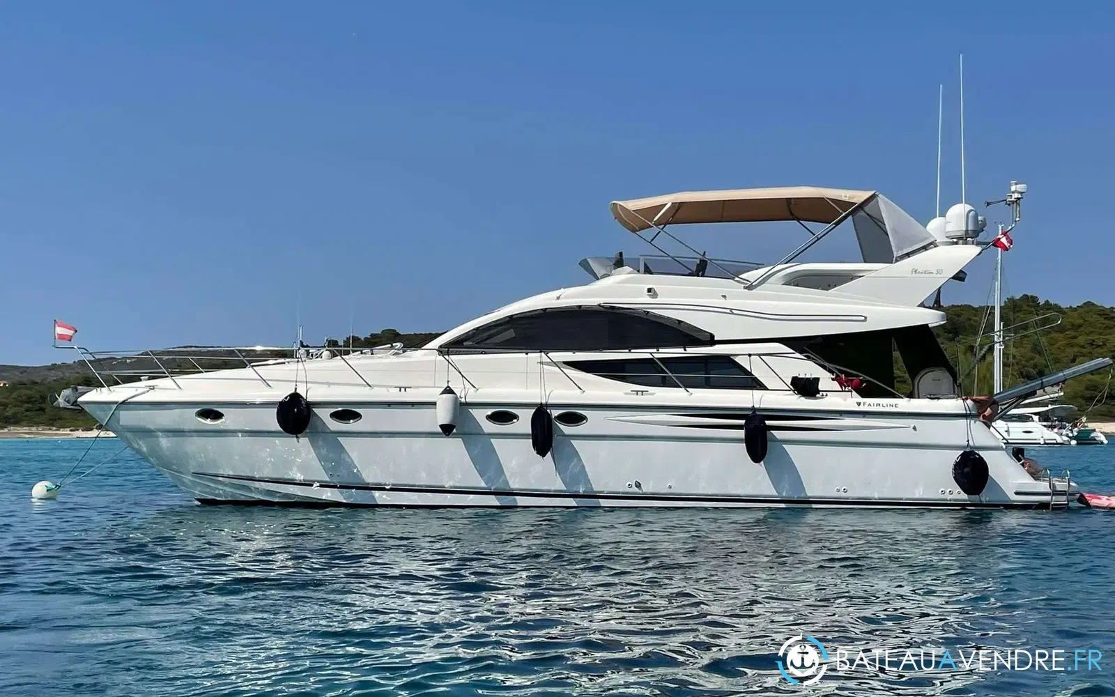 slider 10 Fairline Phantom 50