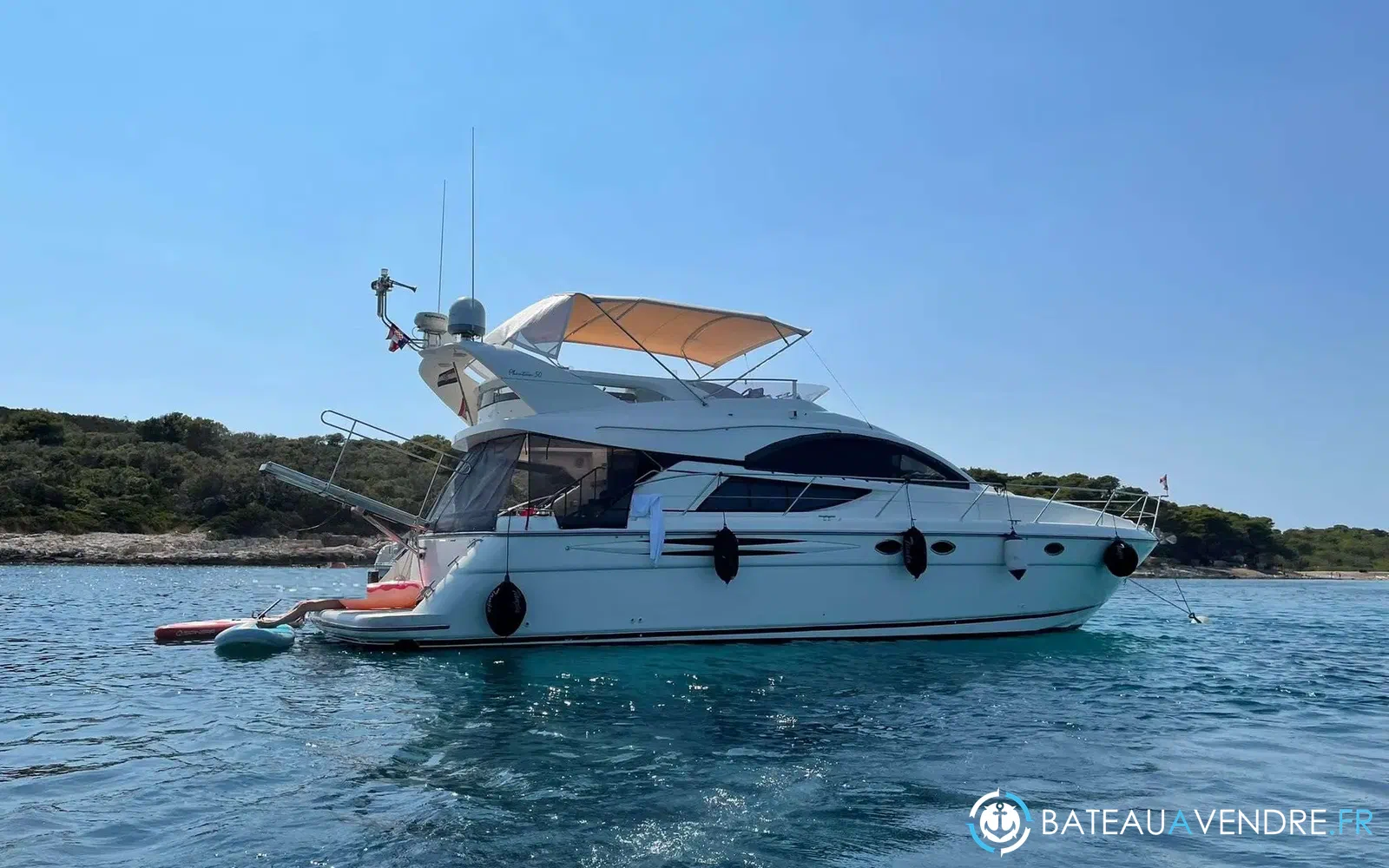 slider 12 Fairline Phantom 50
