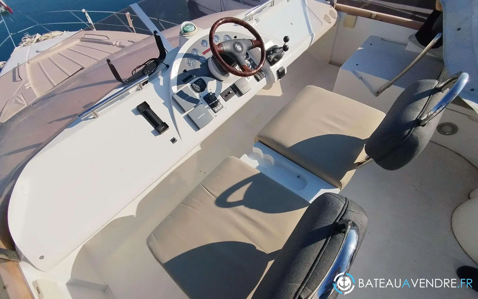 slider 31 Fairline Phantom 50