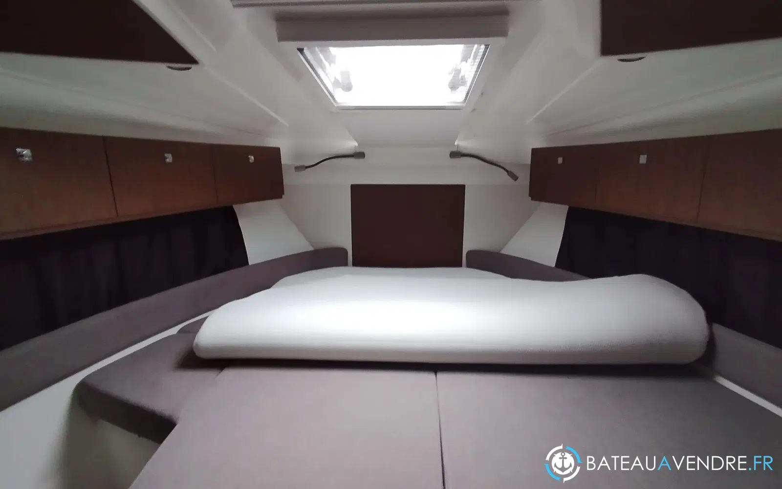 slider 8 Beneteau Antares Serie 9
