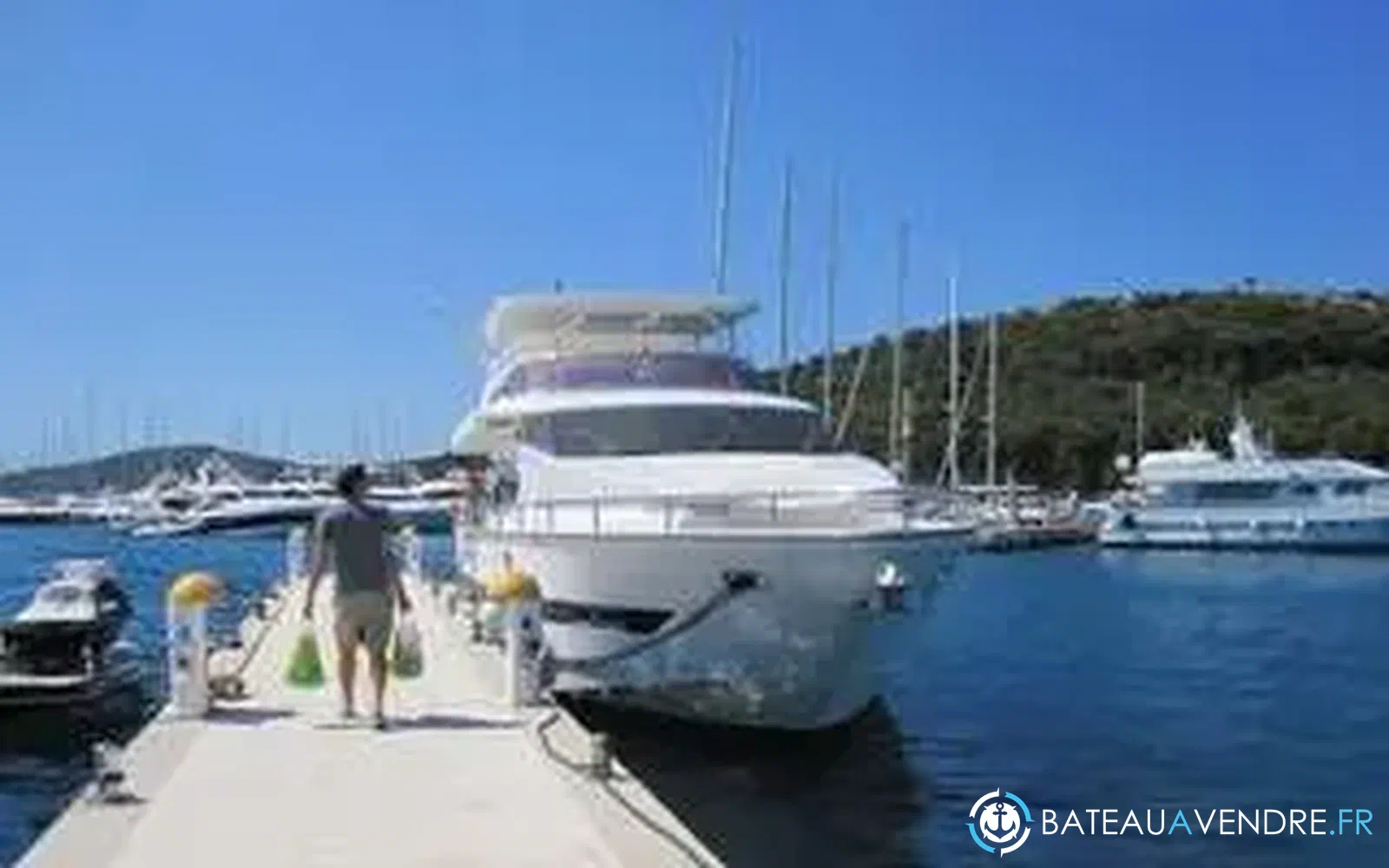slider 12 Elegance Yachts Elegance 65