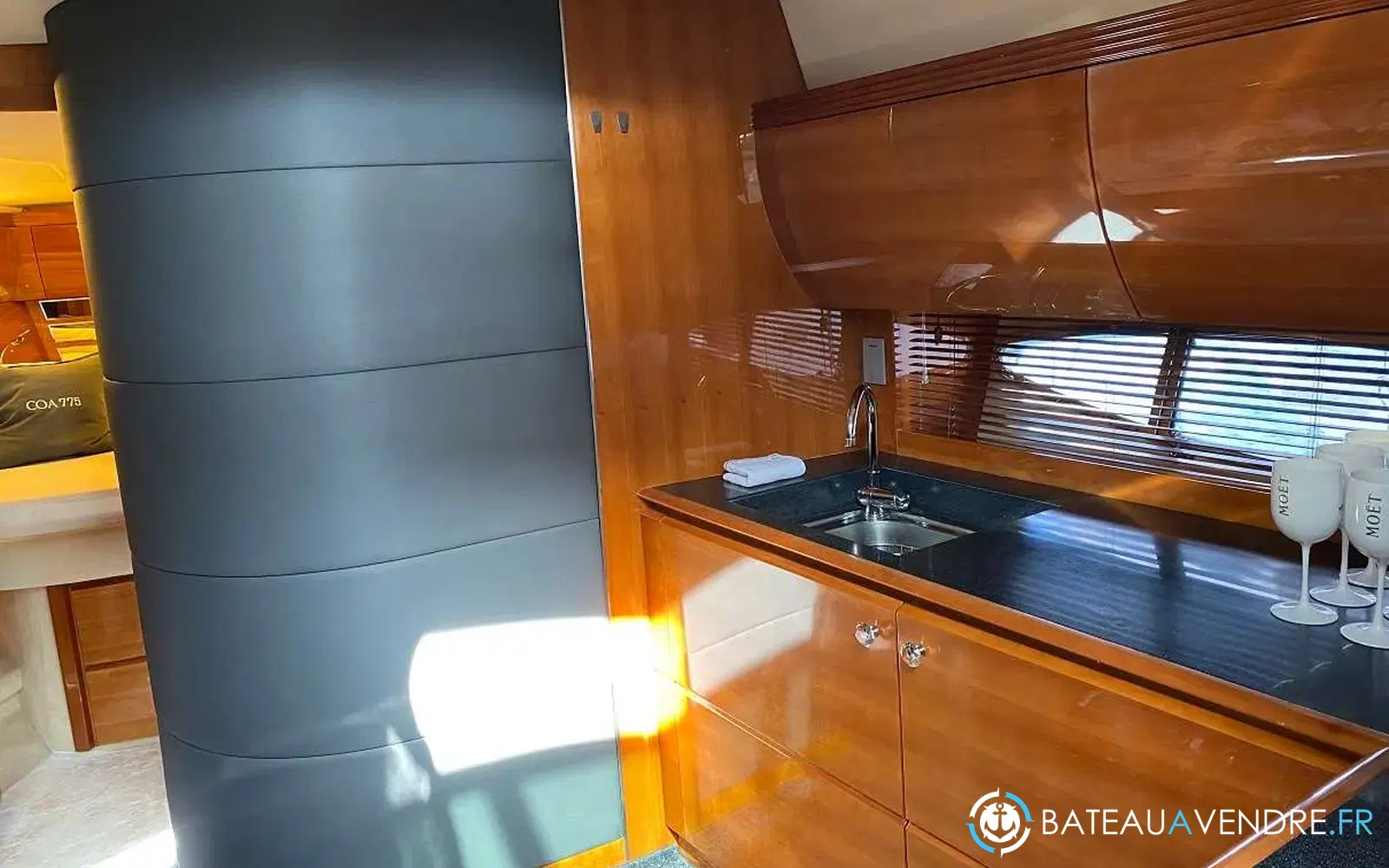 slider 11 Azimut Atlantis 55