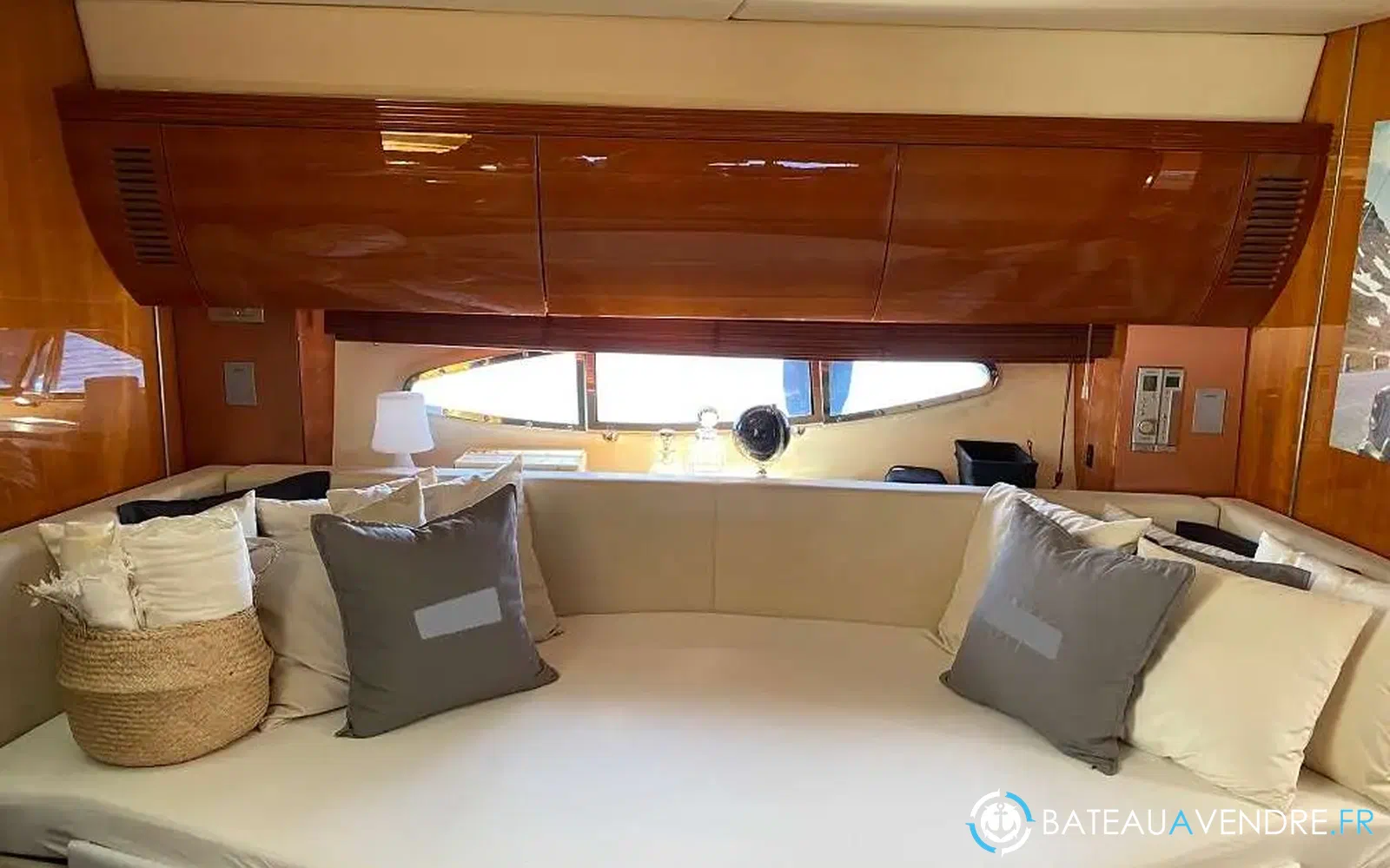 slider 6 Azimut Atlantis 55