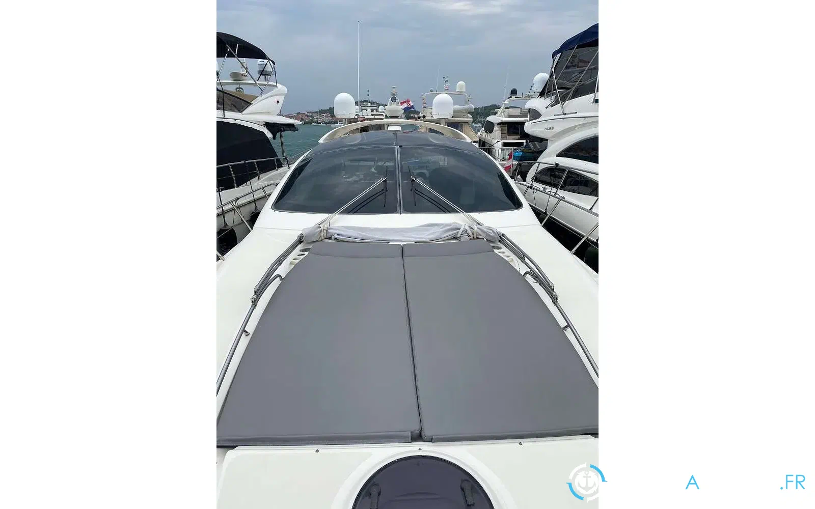 slider 7 Azimut Atlantis 55