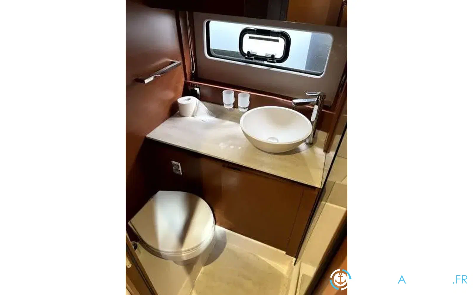 slider 6 Jeanneau Prestige 420 Fly