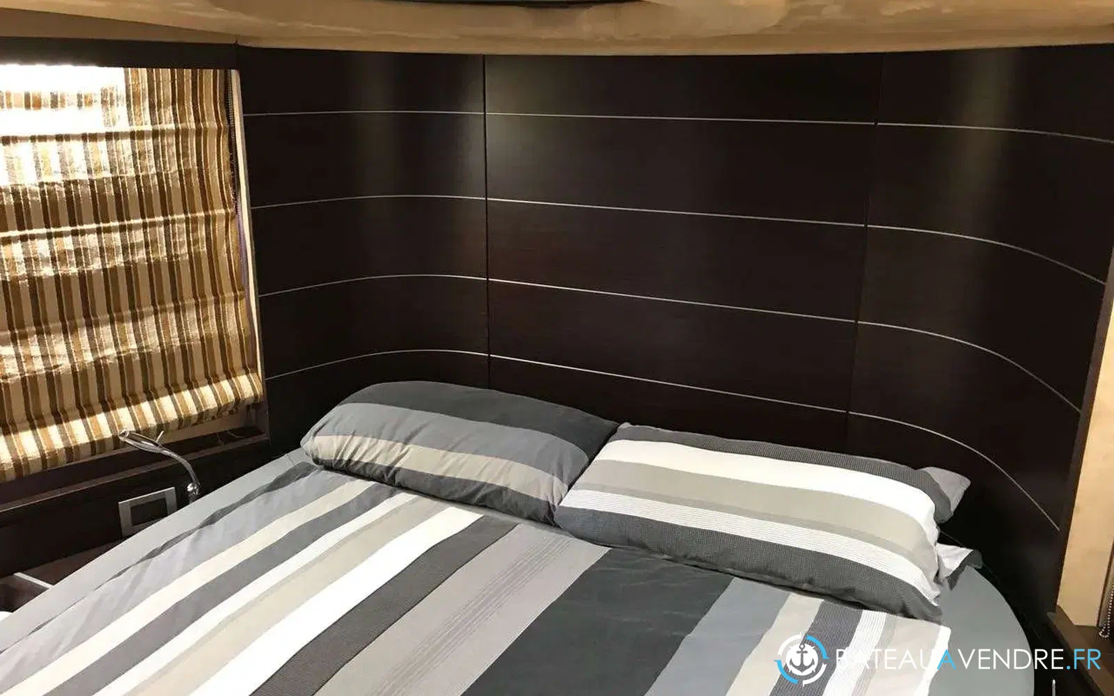 slider 9 Azimut 68 S