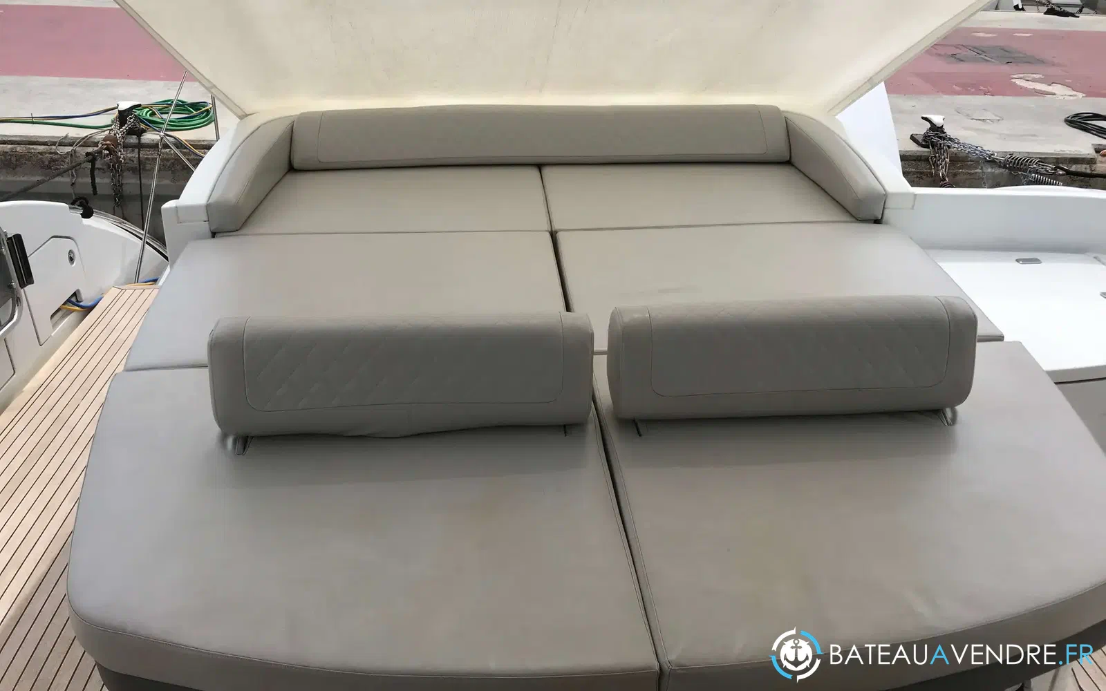 slider 12 Azimut 68 S