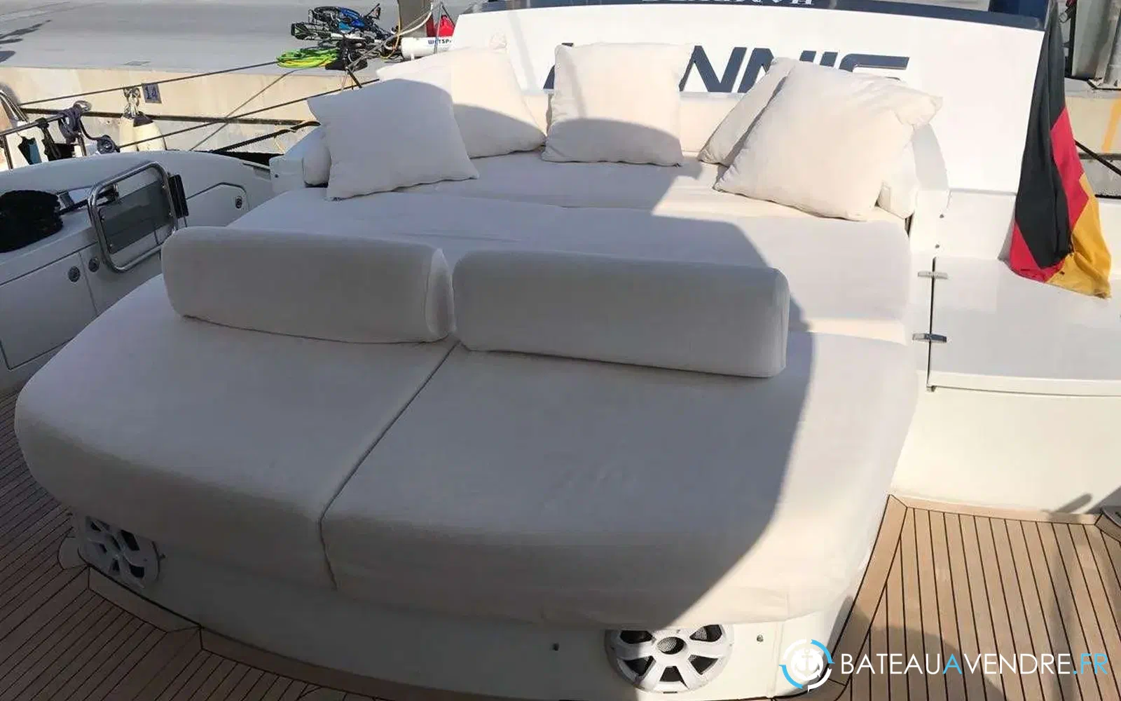 slider 8 Azimut 68 S