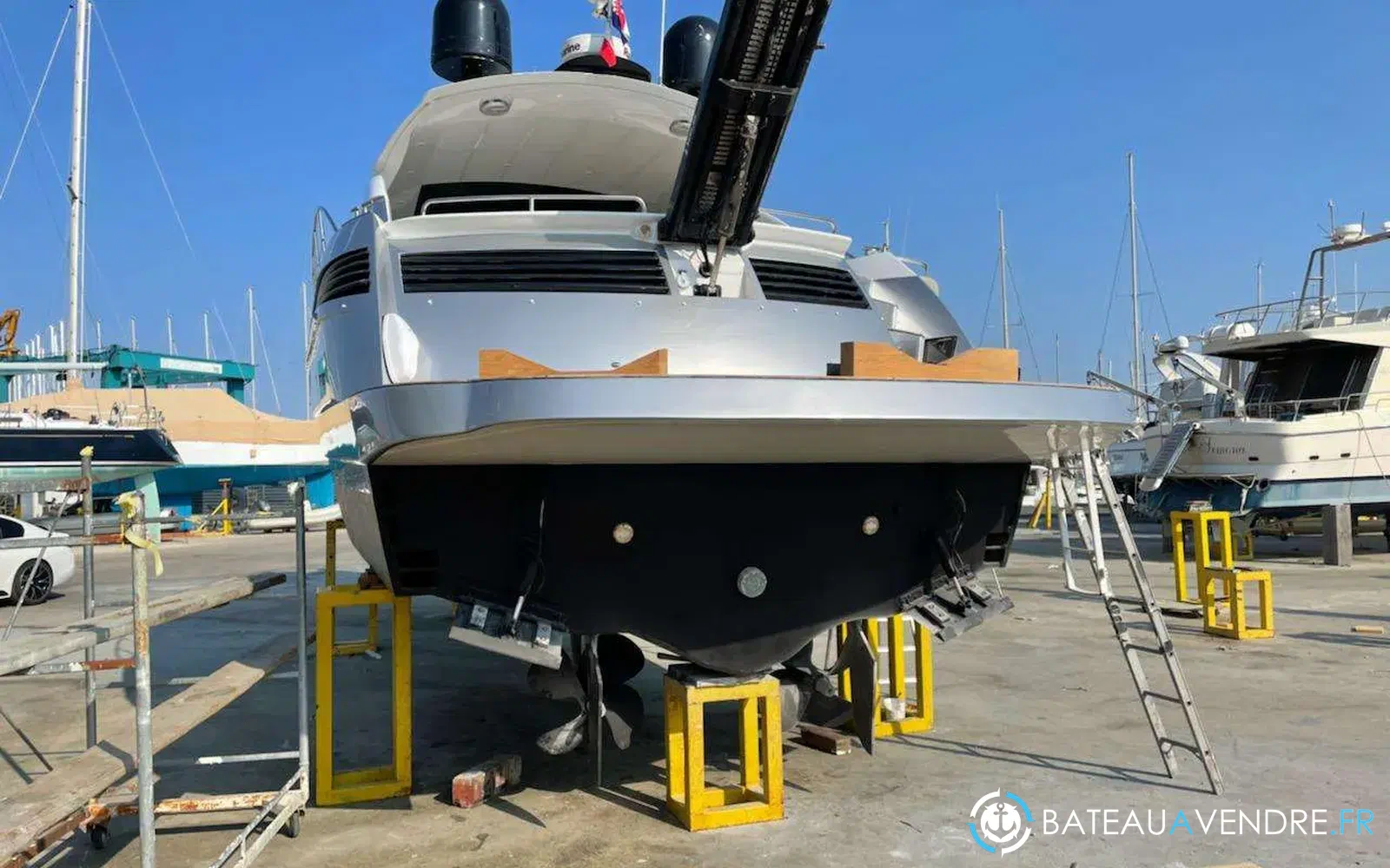 slider 28 Pershing 46