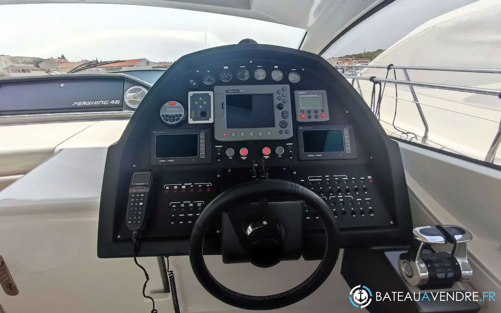 slider 30 Pershing 46