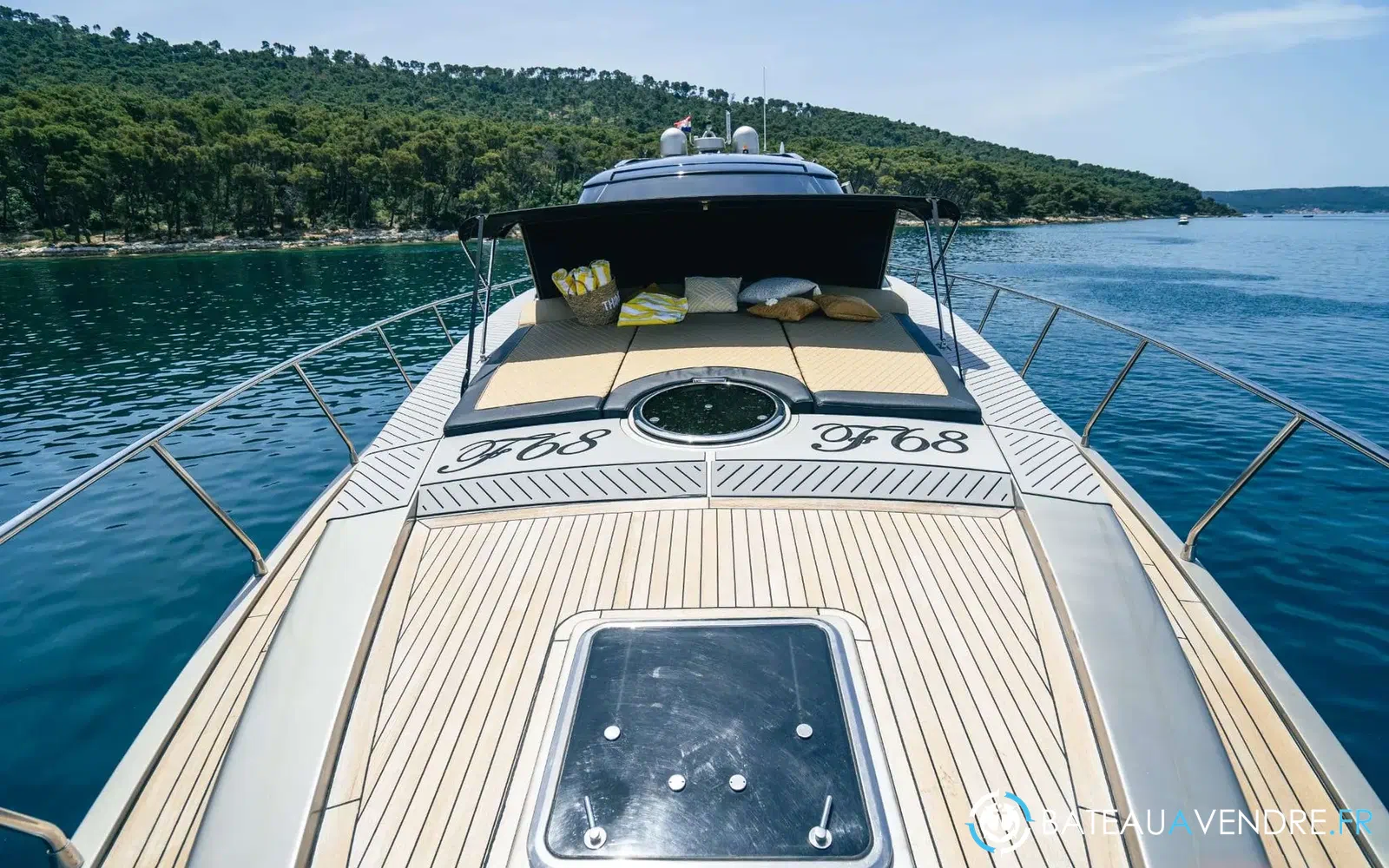 slider 11 Fashion Yachts Fashion 68