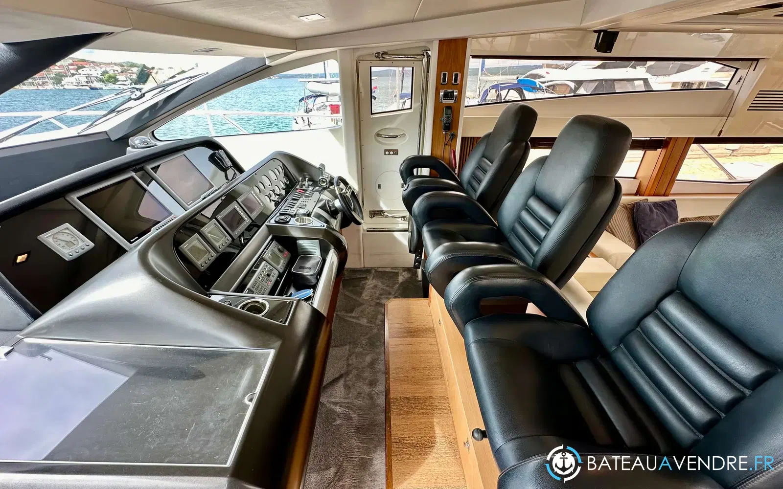 slider 1 Sunseeker Predator 74