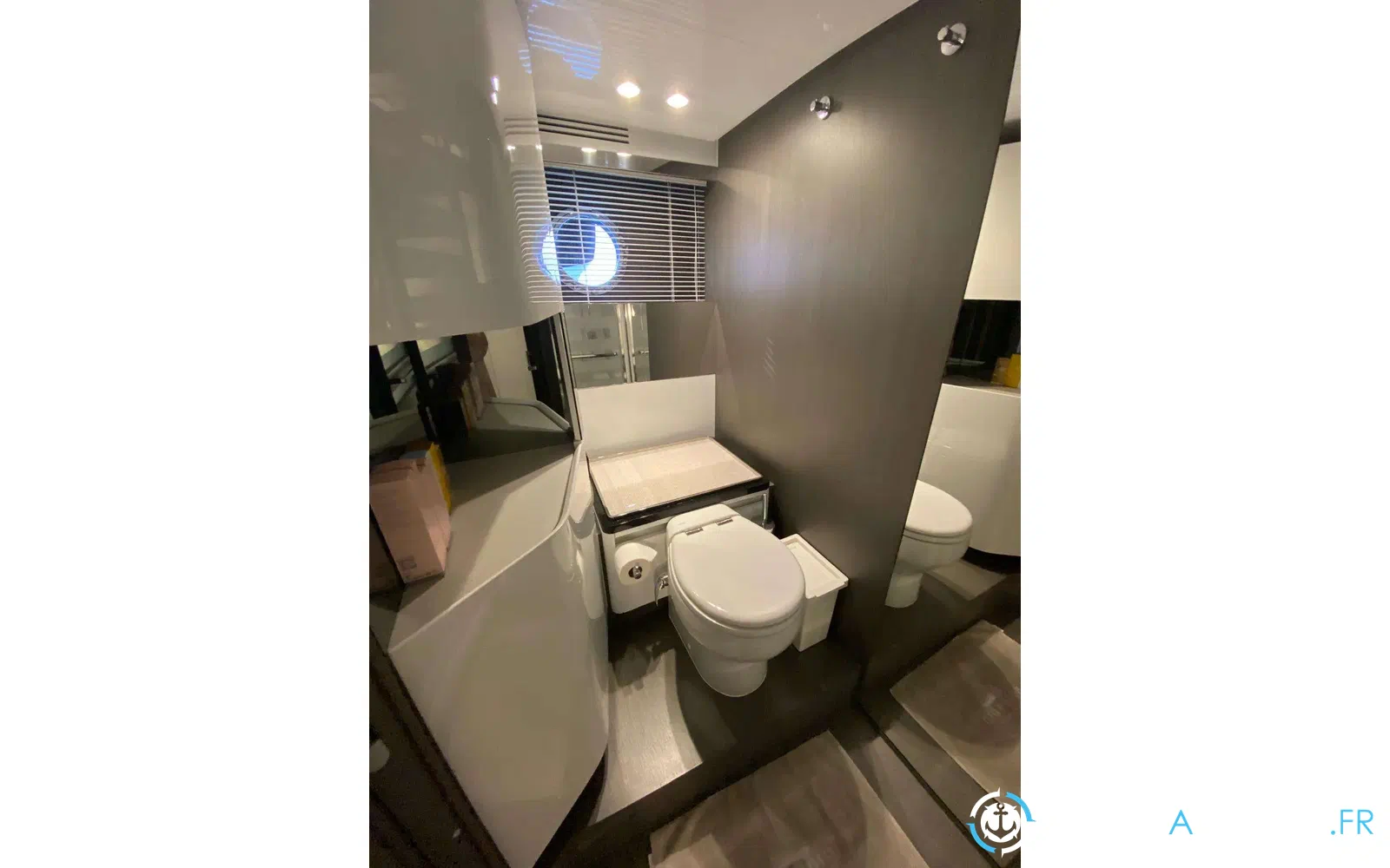 slider 21 Azimut S7