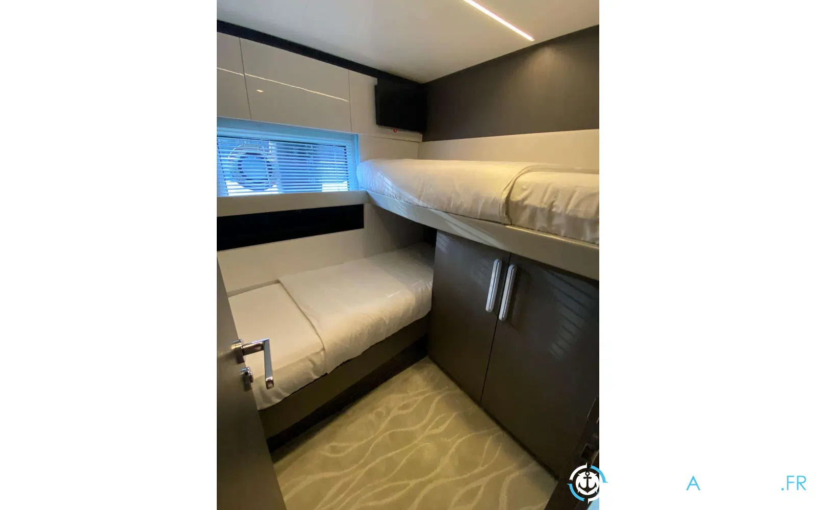 slider 25 Azimut S7