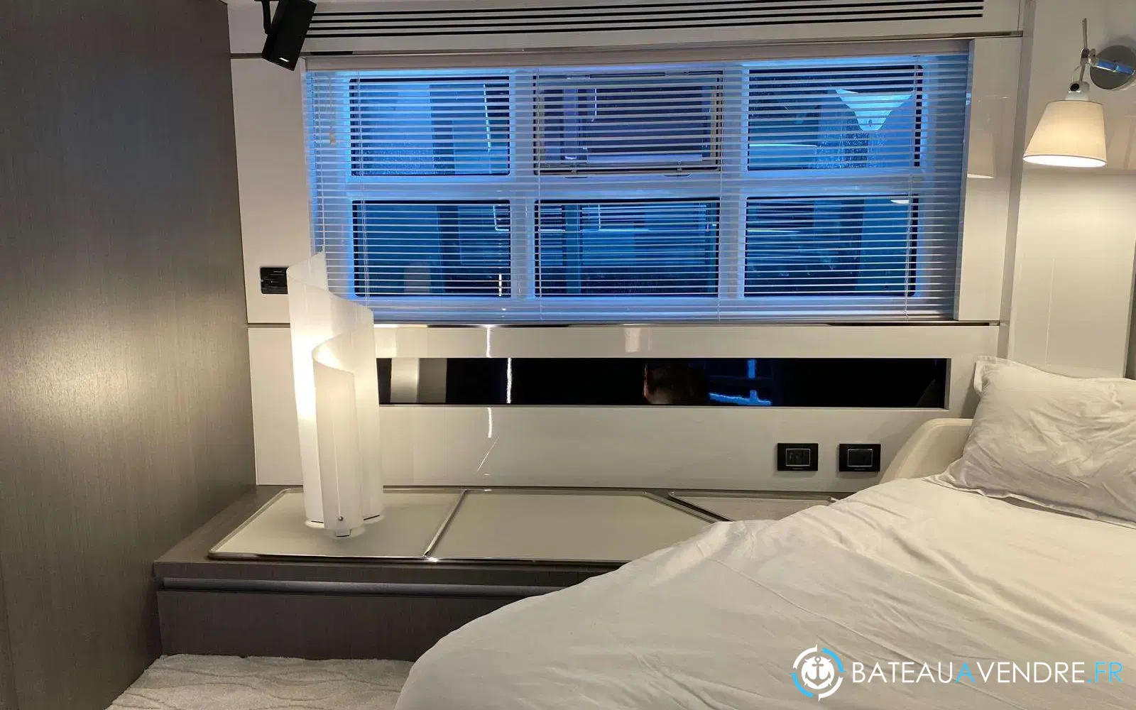 slider 8 Azimut S7