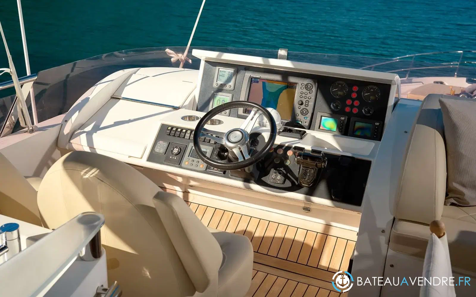 slider 16 Princess 72 Fly