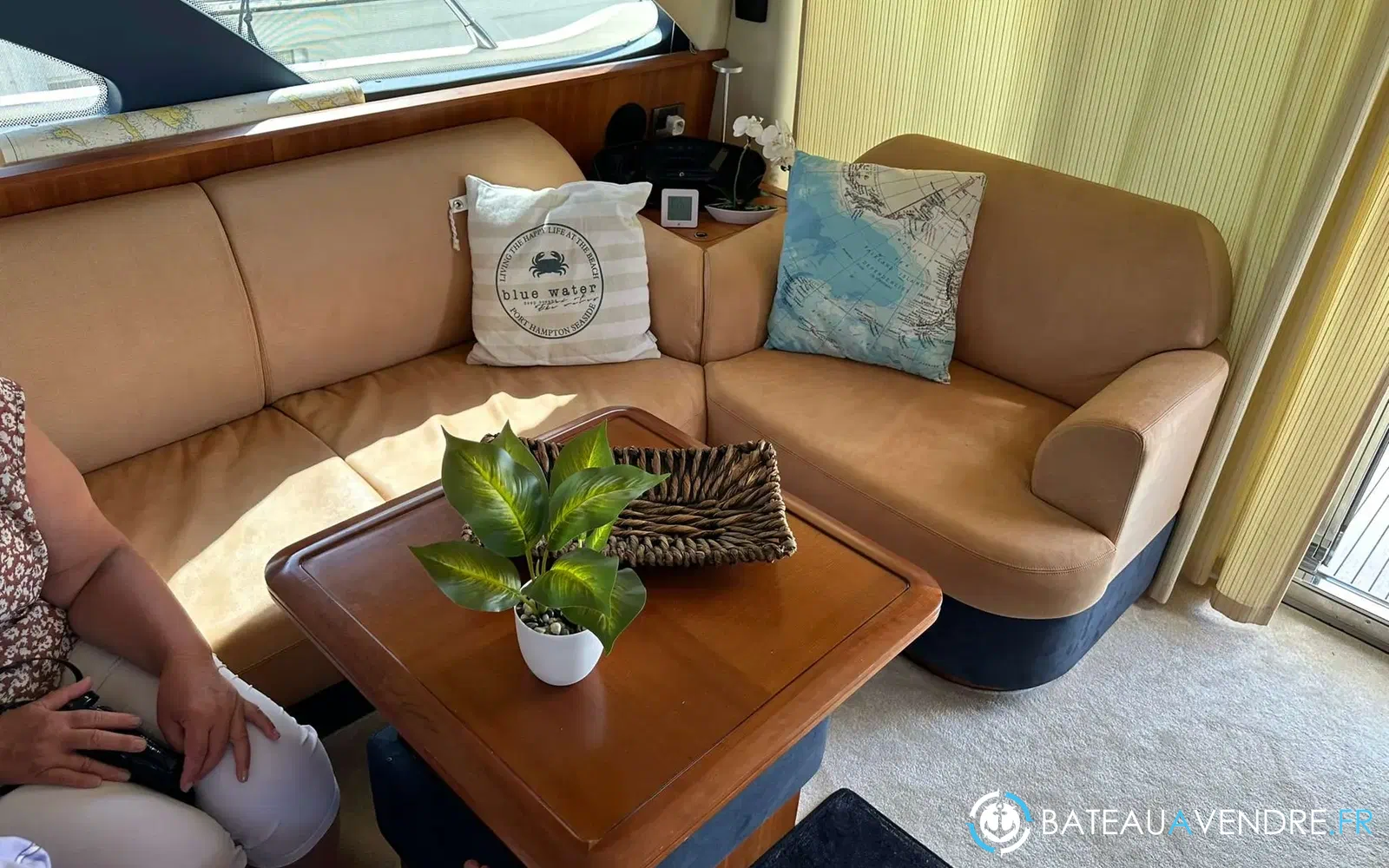 slider 1 Azimut Atlantis 50