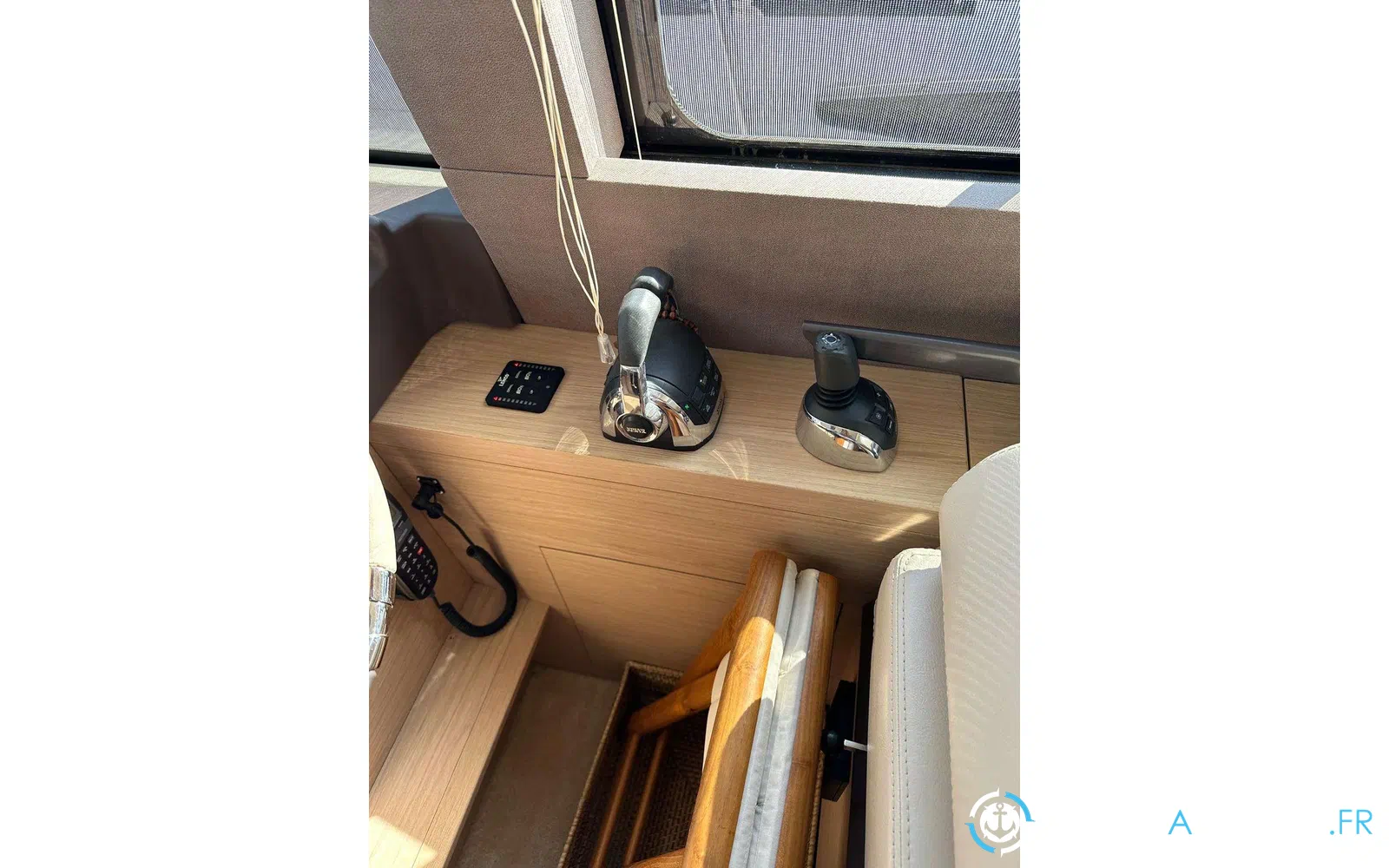 slider 15 Beneteau Monte Carlo 5