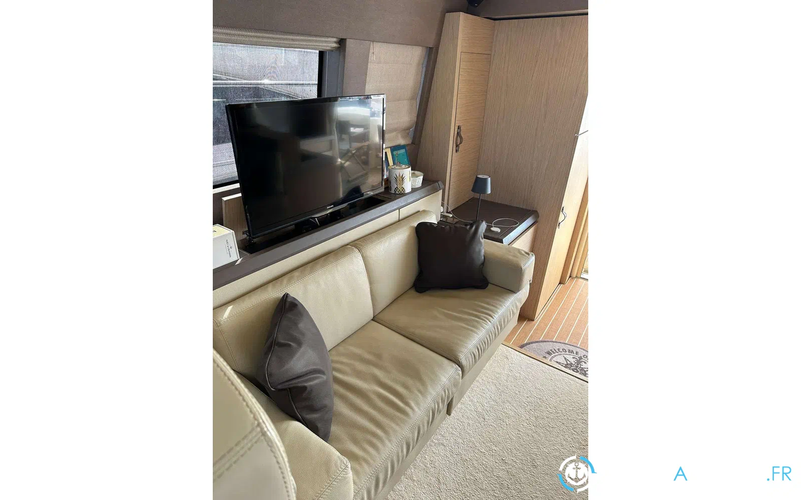 slider 4 Beneteau Monte Carlo 5