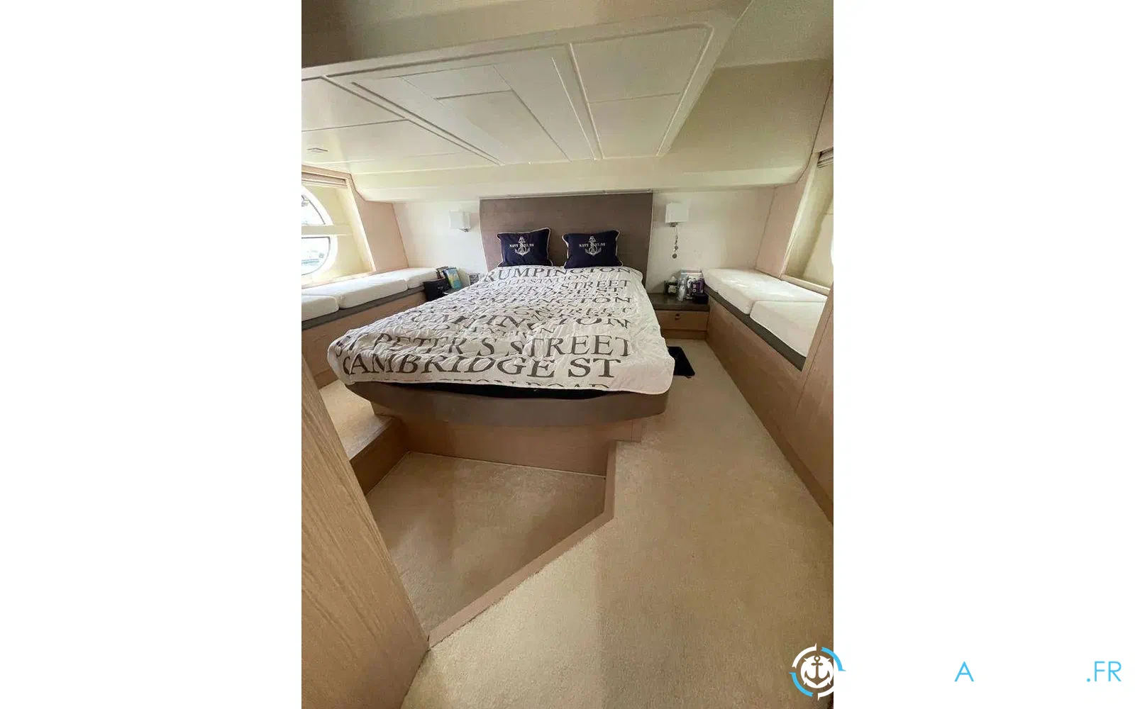 slider 6 Beneteau Monte Carlo 5