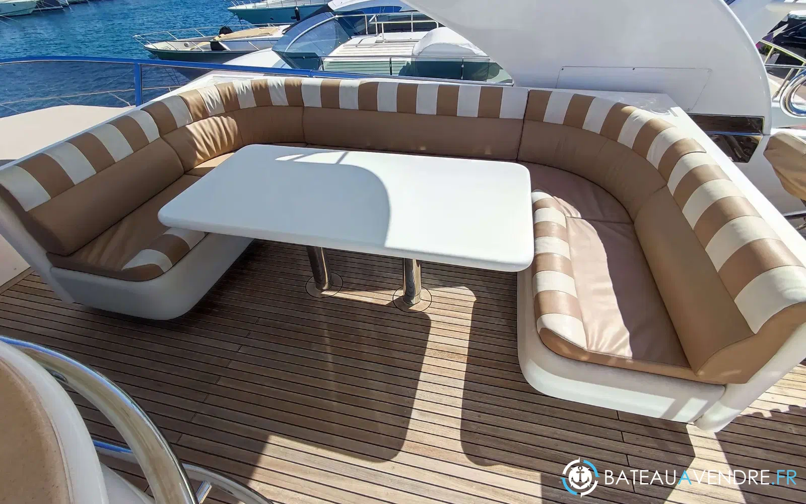 slider 27 Elegance Yachts Elegance 70