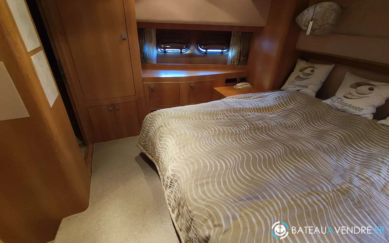 slider 46 Elegance Yachts Elegance 70