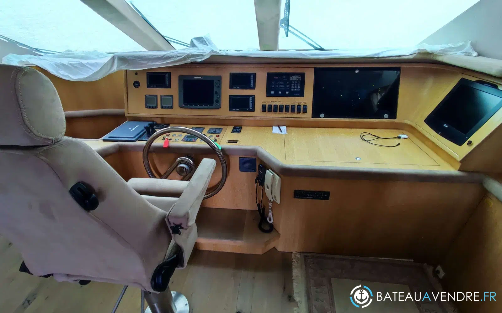 slider 56 Elegance Yachts Elegance 70