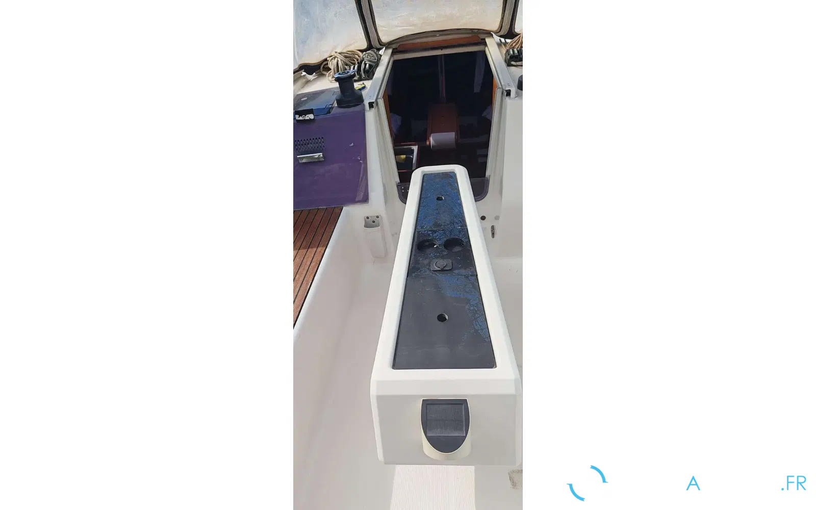 slider 9 Dufour 350