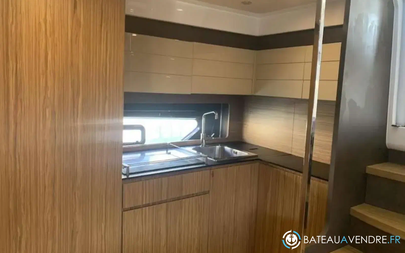 slider 8 Azimut Atlantis 43