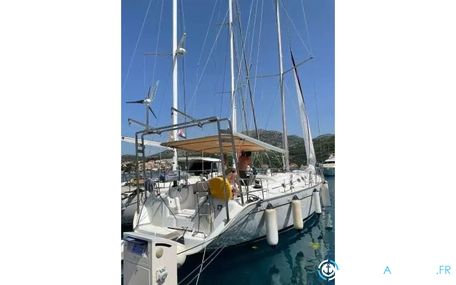 slider 0 Beneteau Cyclades 50.5
