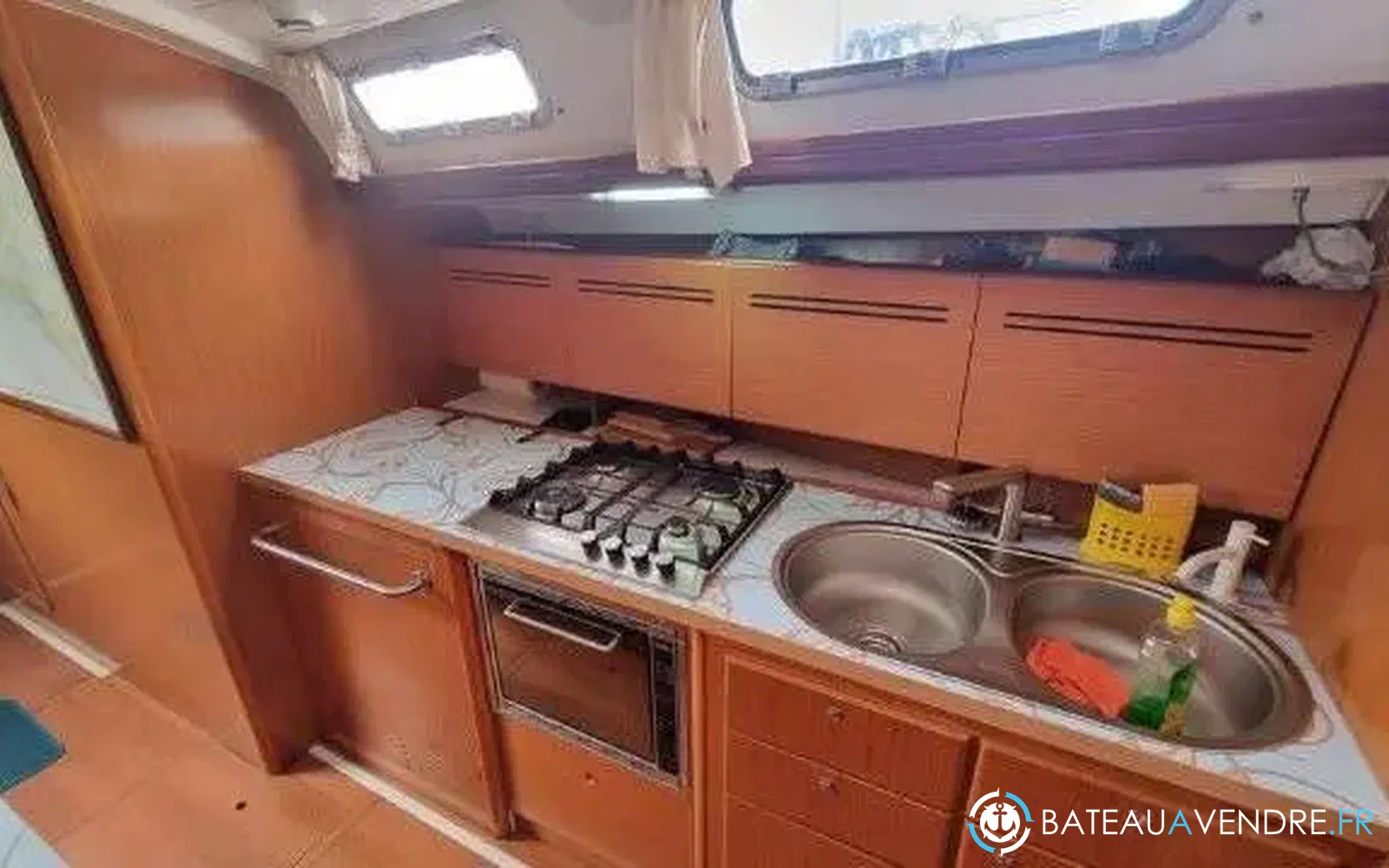 slider 12 Beneteau Cyclades 50.5