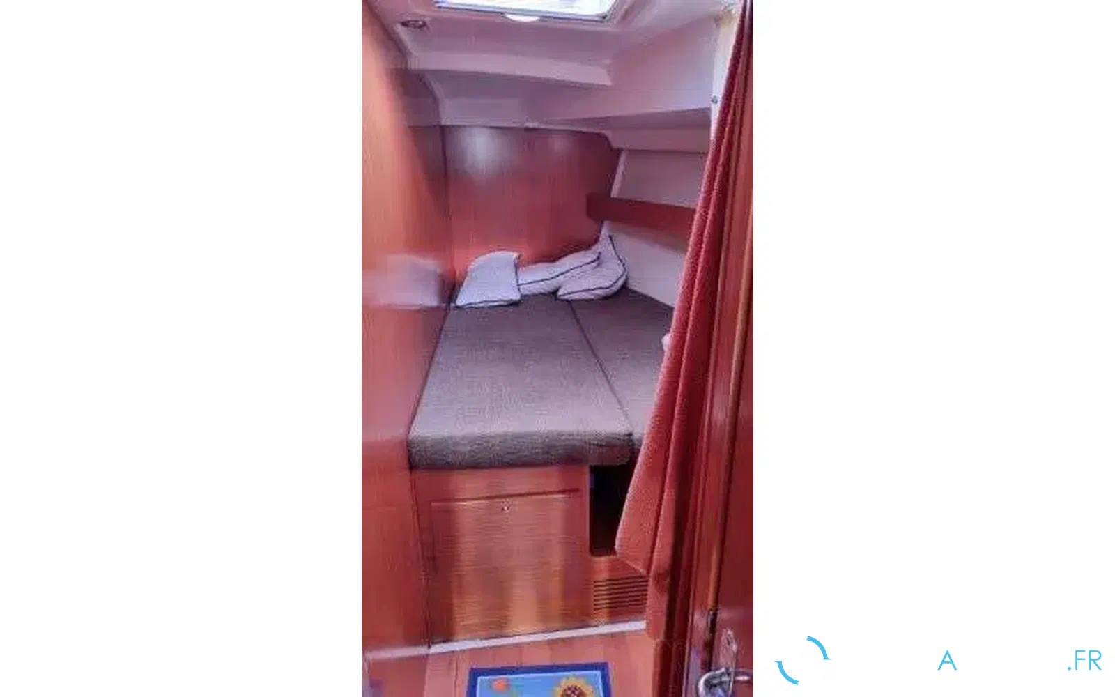 slider 3 Beneteau Cyclades 50.5