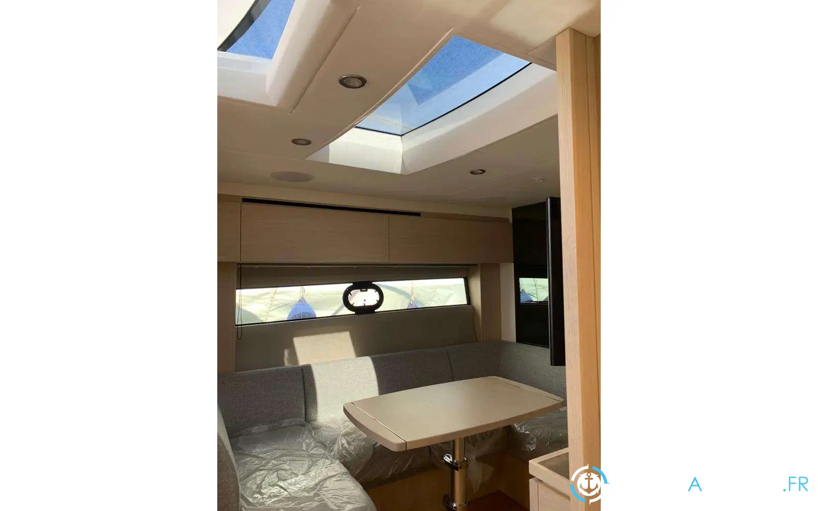 slider 2 Princess V40