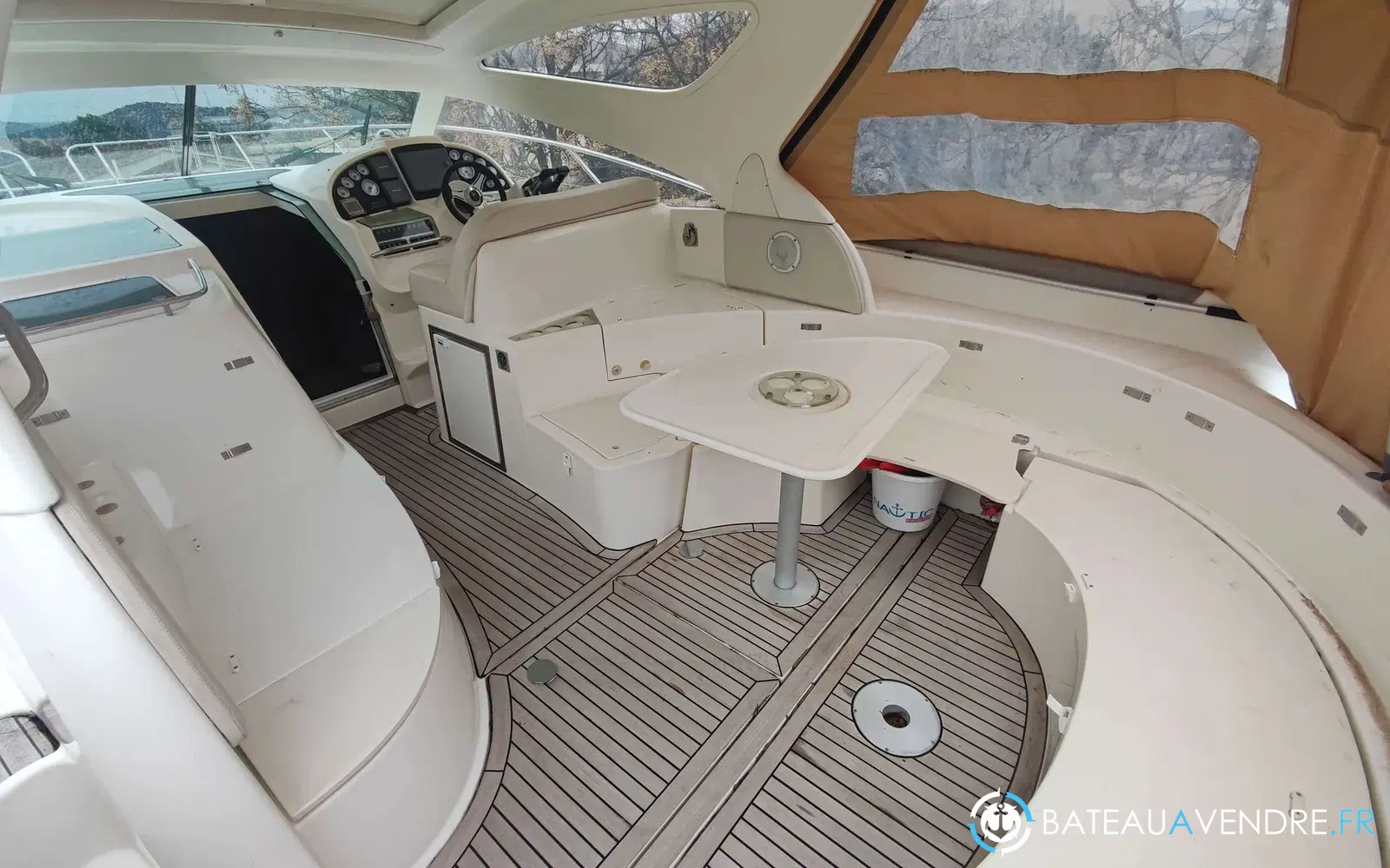 slider 15 Jeanneau Prestige 34 S