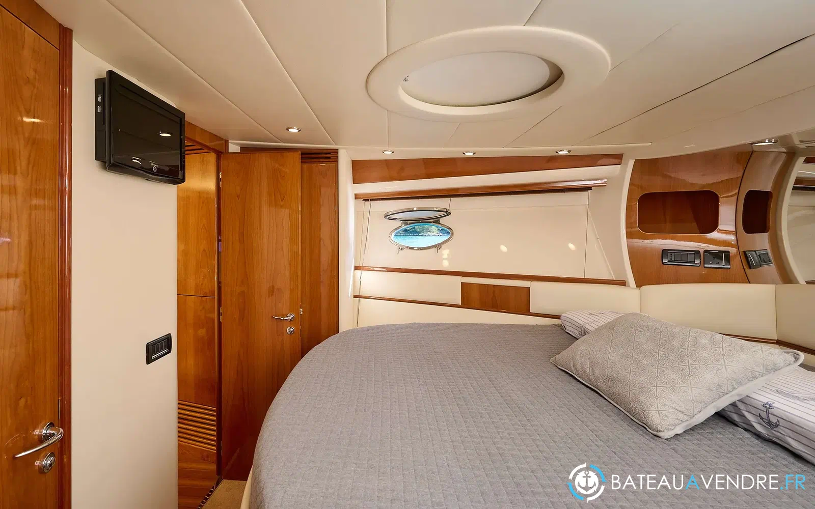 slider 23 Pershing 50