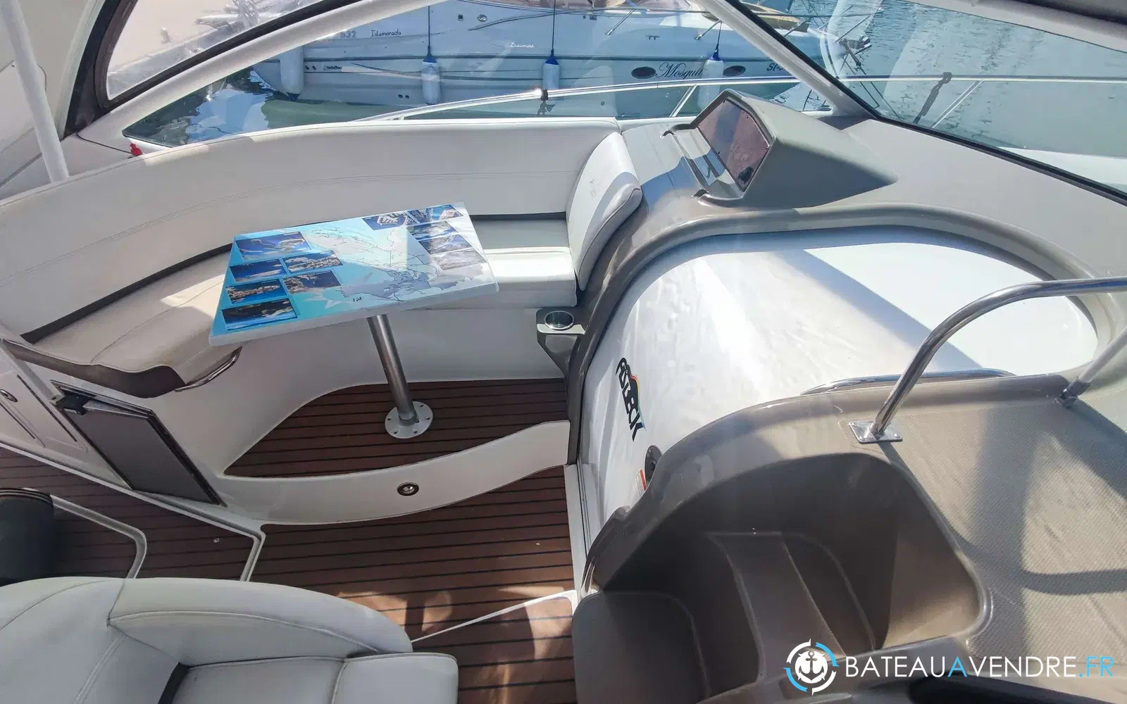 slider 11 Cruisers Yachts 360
