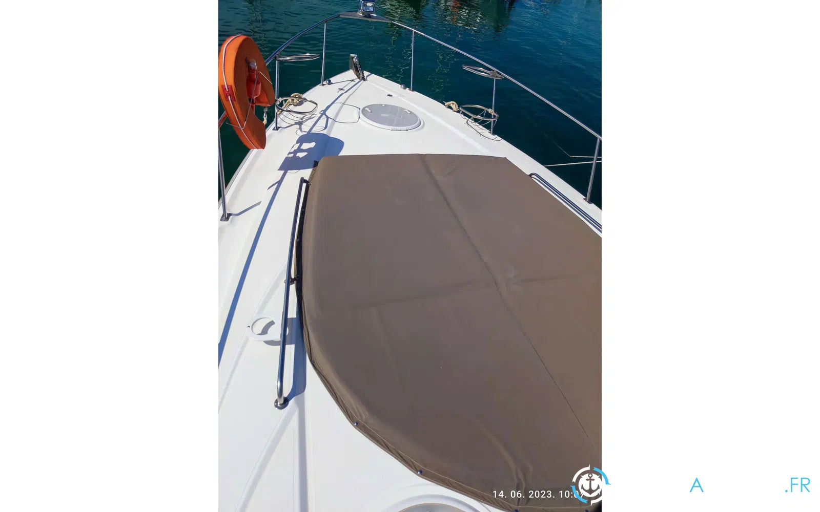 slider 13 Cruisers Yachts 360