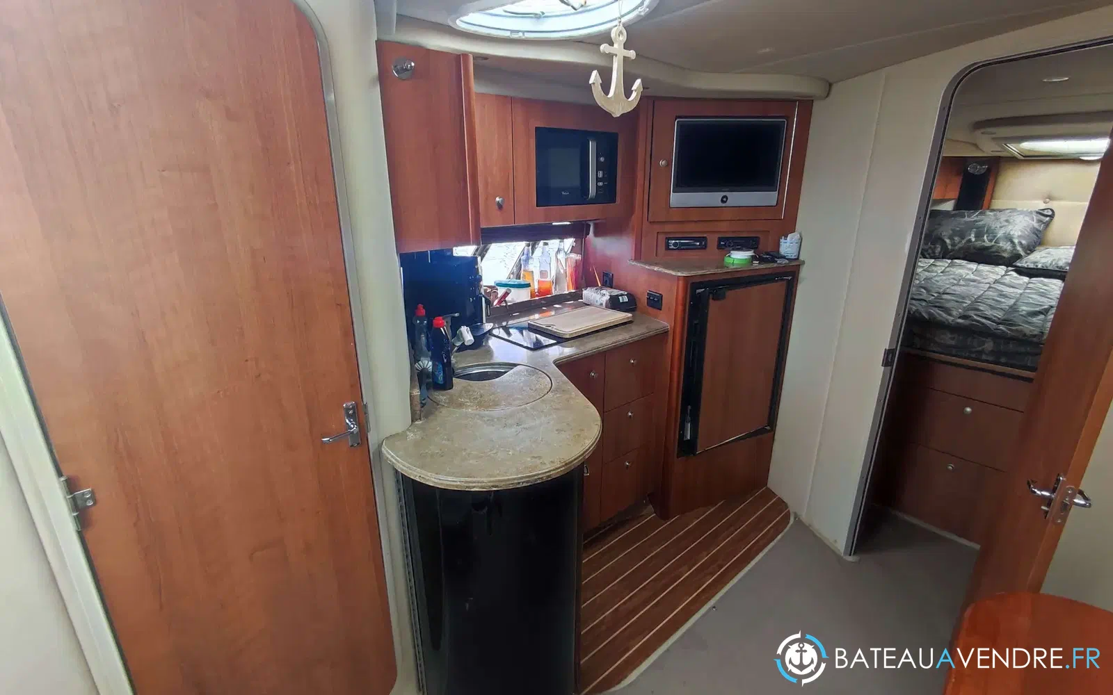 slider 5 Cruisers Yachts 360