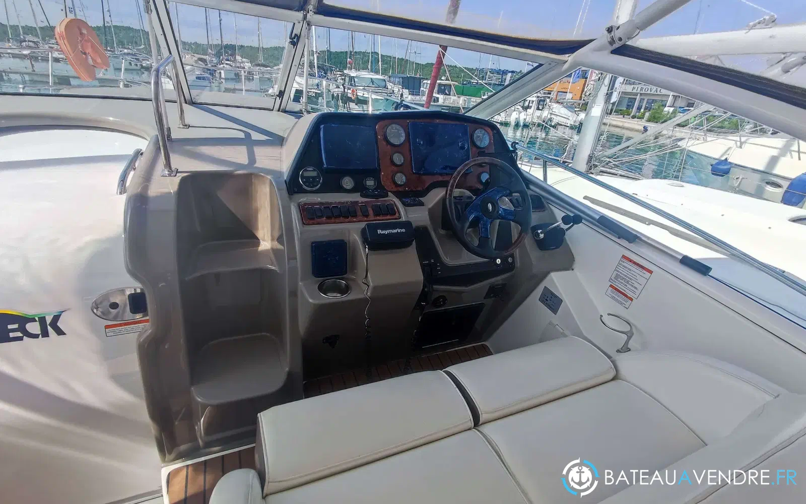slider 7 Cruisers Yachts 360