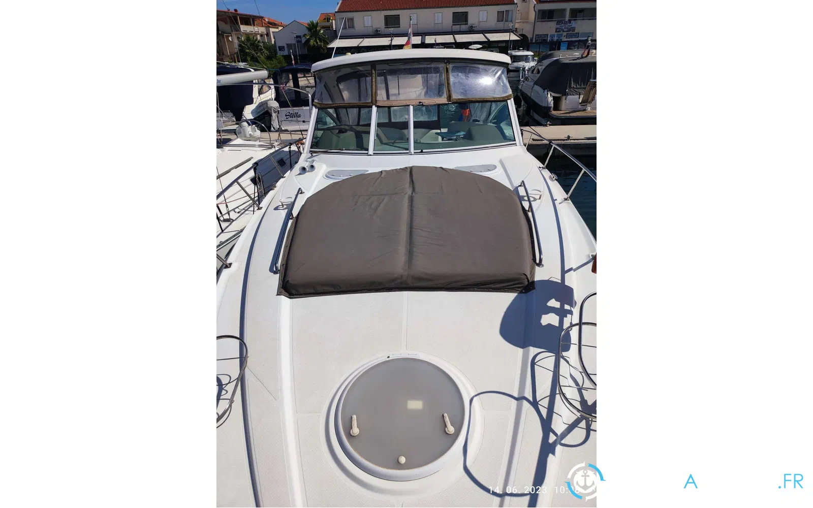 slider 8 Cruisers Yachts 360