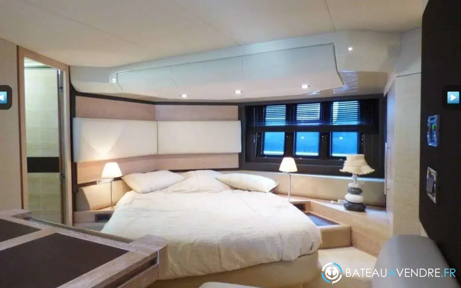 slider 10 Azimut 60 Fly