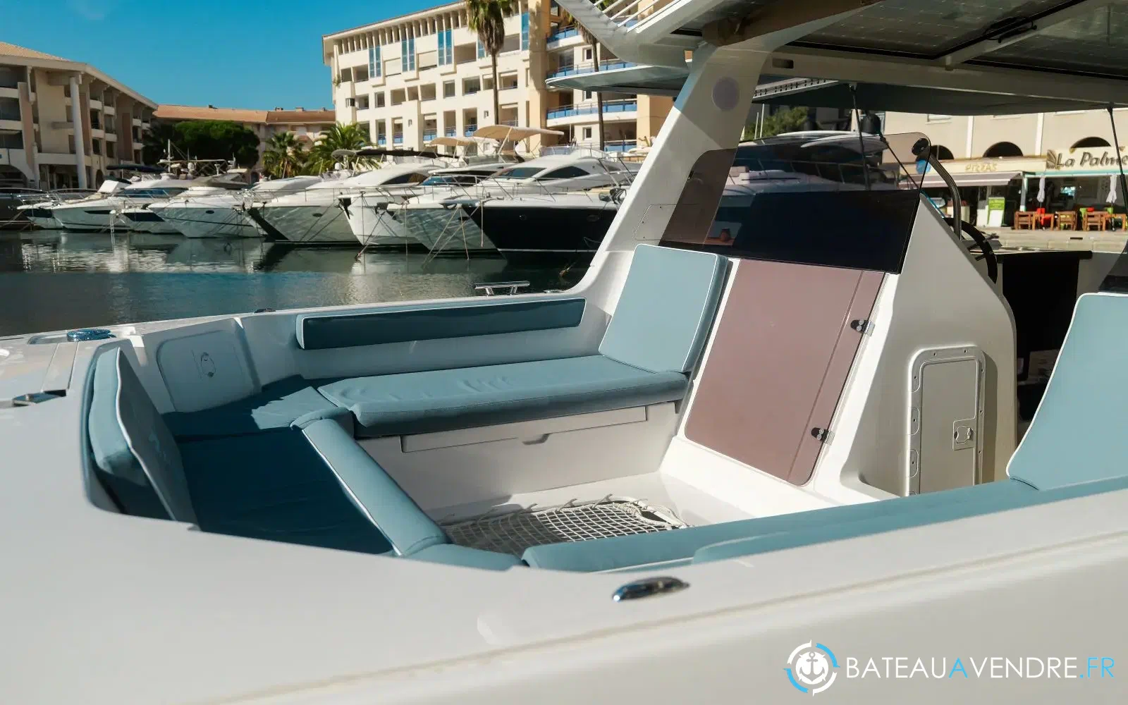 slider 3 Millikan Boats M10