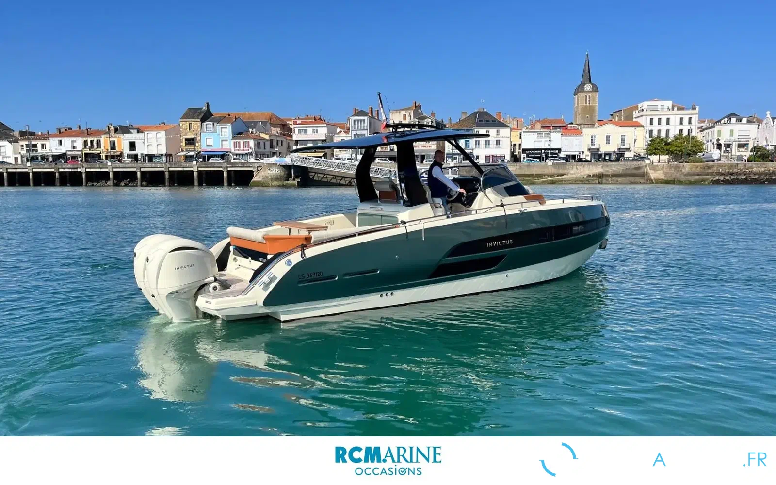slider 2 Invictus 320 Gts