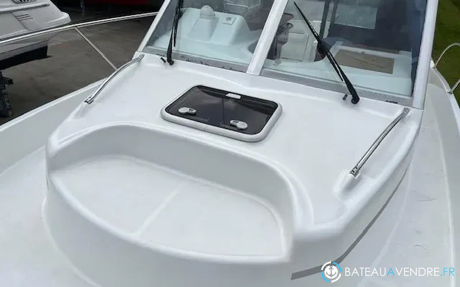 slider 1 Beneteau Antares 7.60