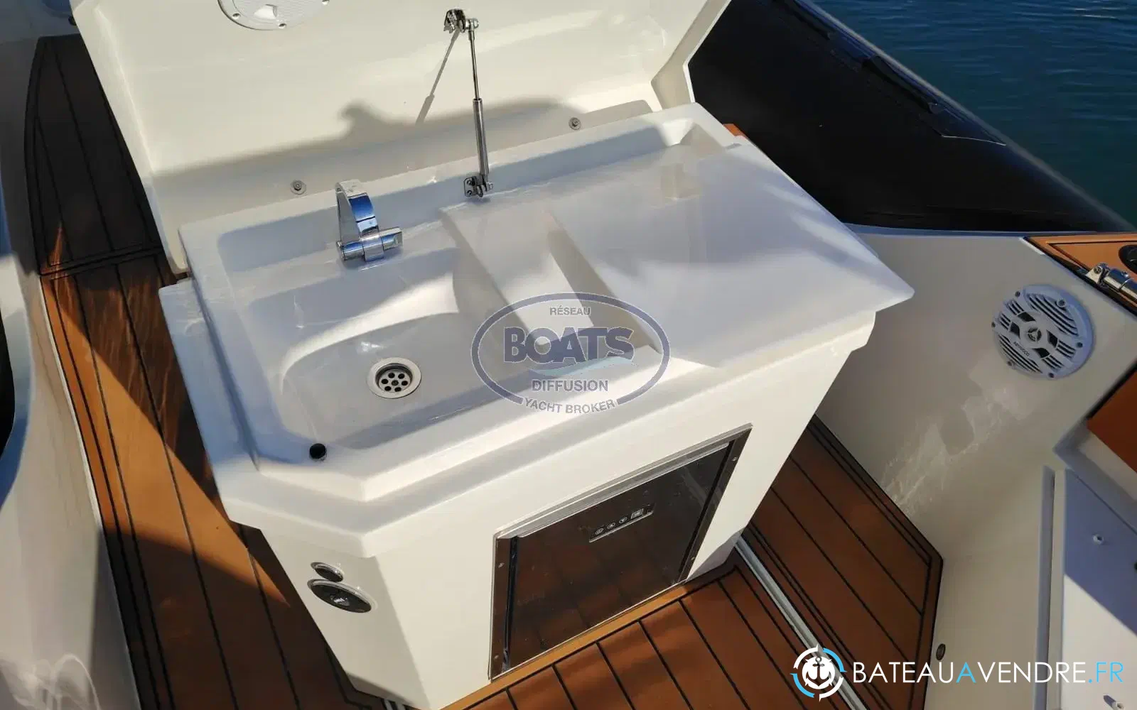 slider 5 Tiger Marine Top Line 850