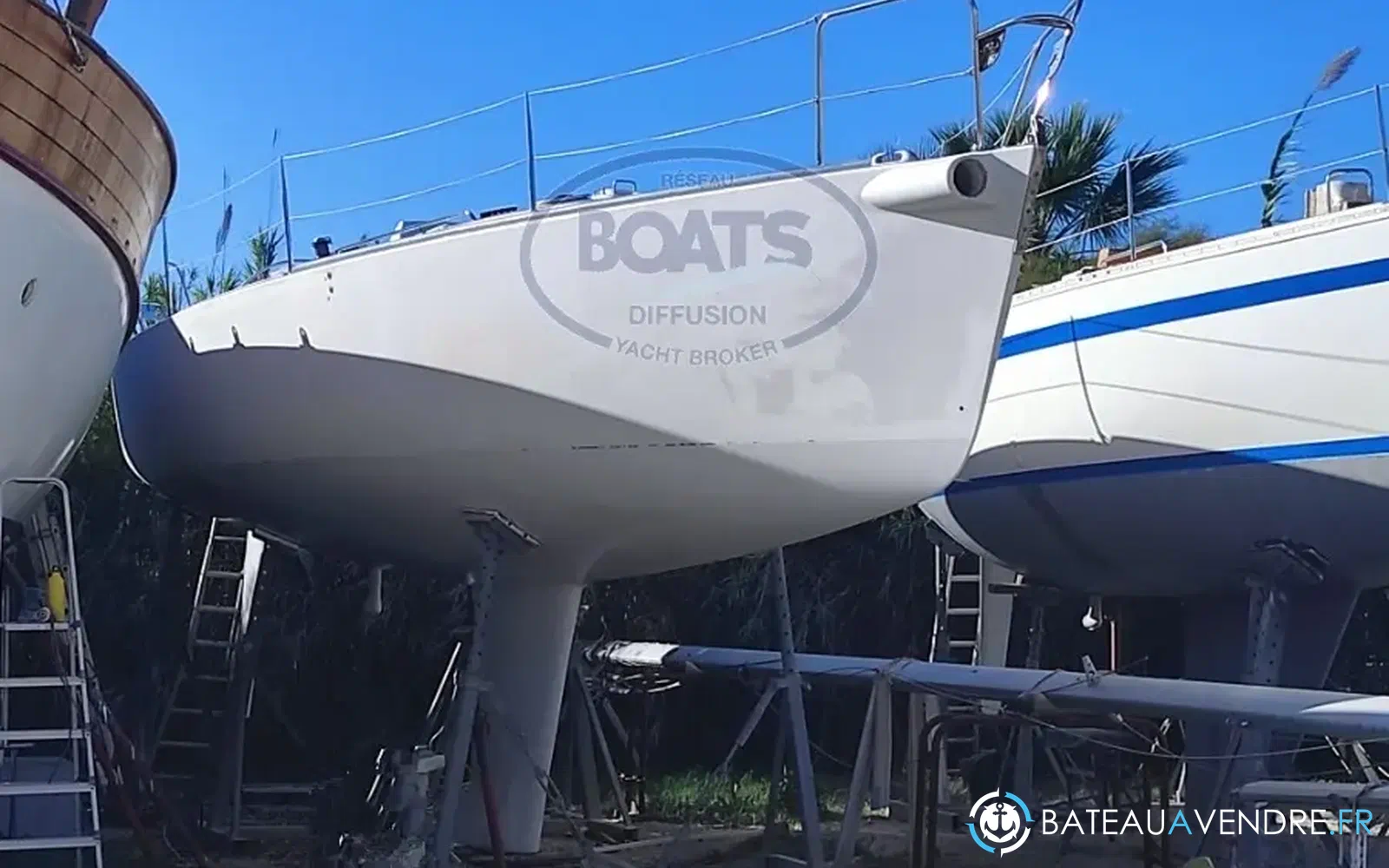 slider 1 J Boats J 120