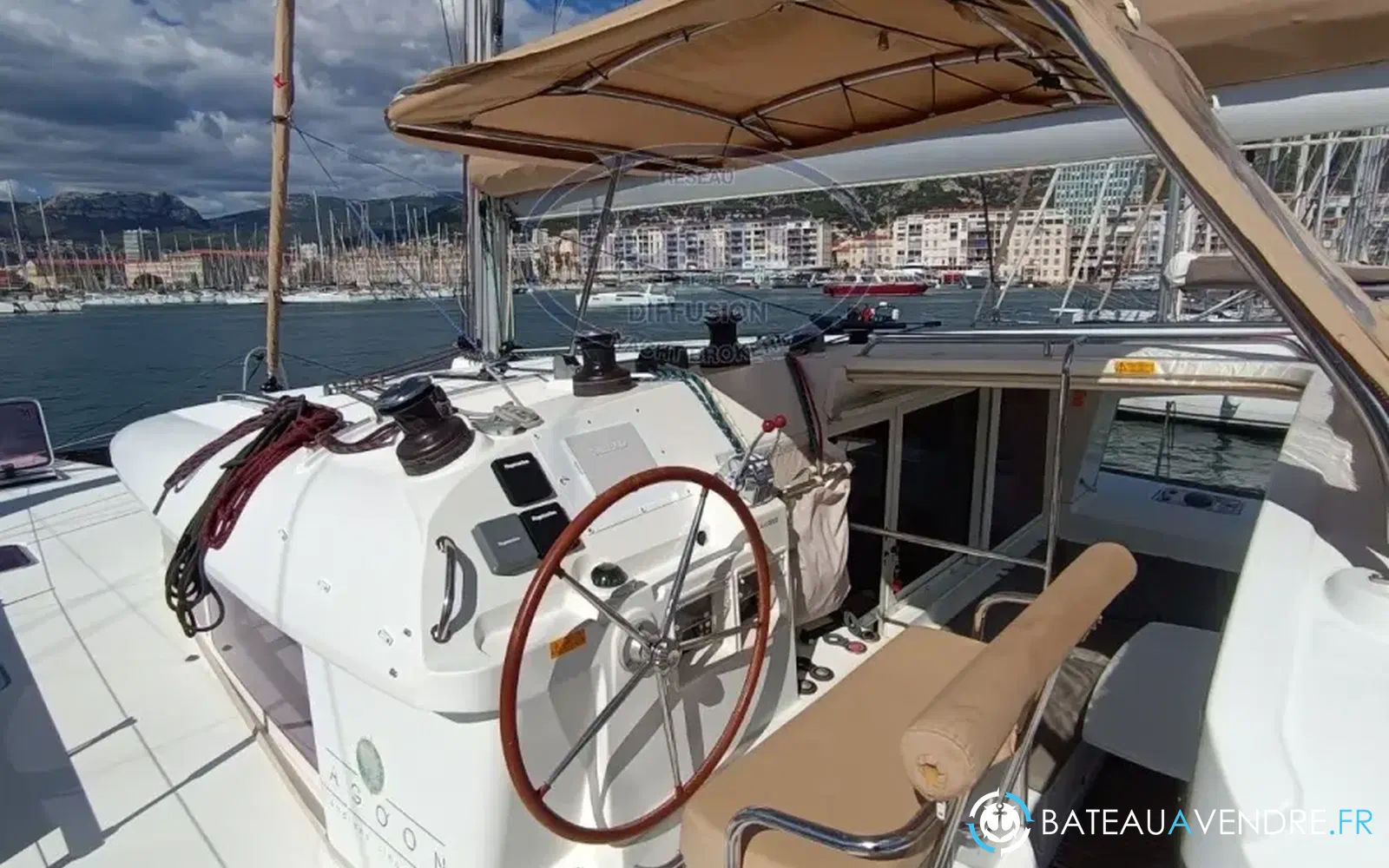 slider 4 Lagoon 400