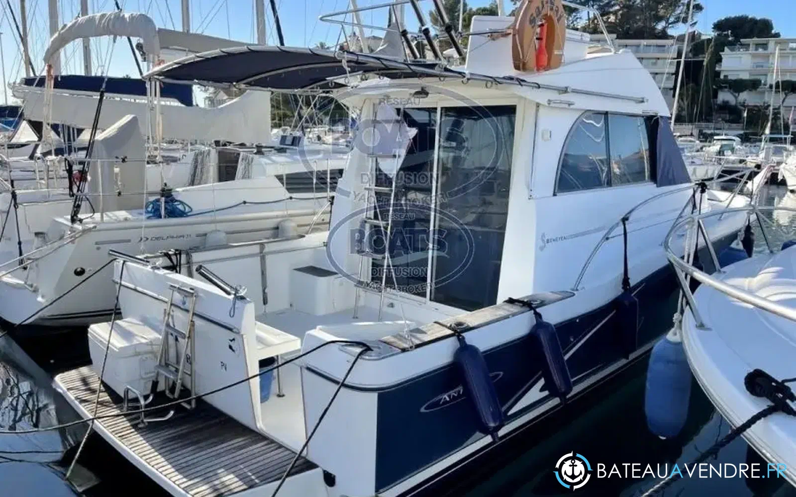 slider 1 Beneteau Antares Serie 9